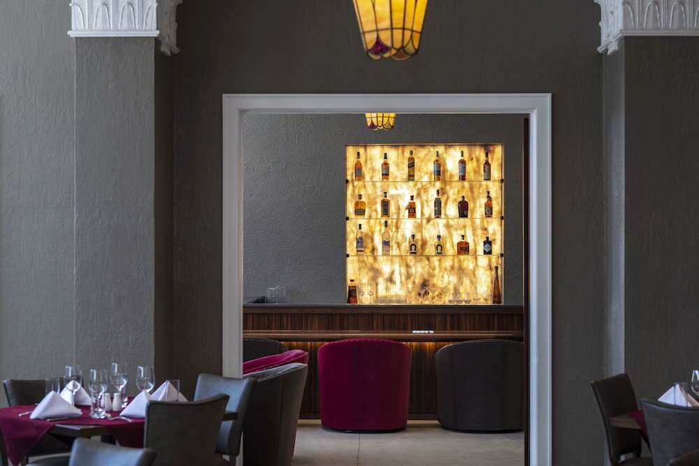 Фото The Eldridge Hotel