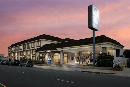 Гостиница Best Western Norwalk Inn в Дауни