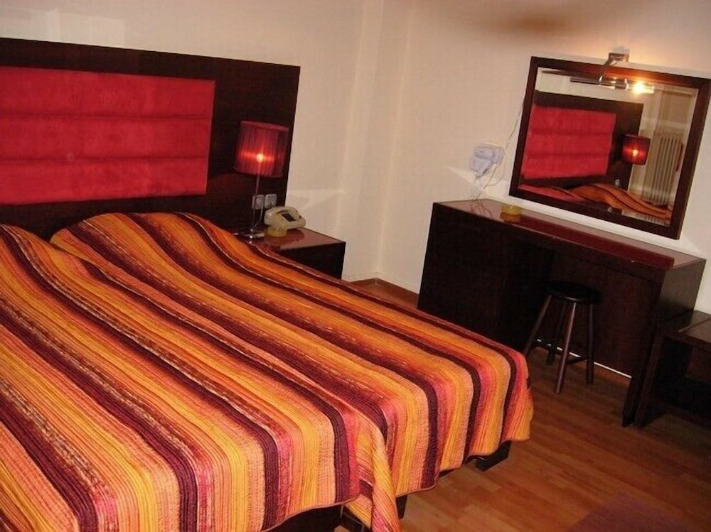 Фото Hotel Lefkadi