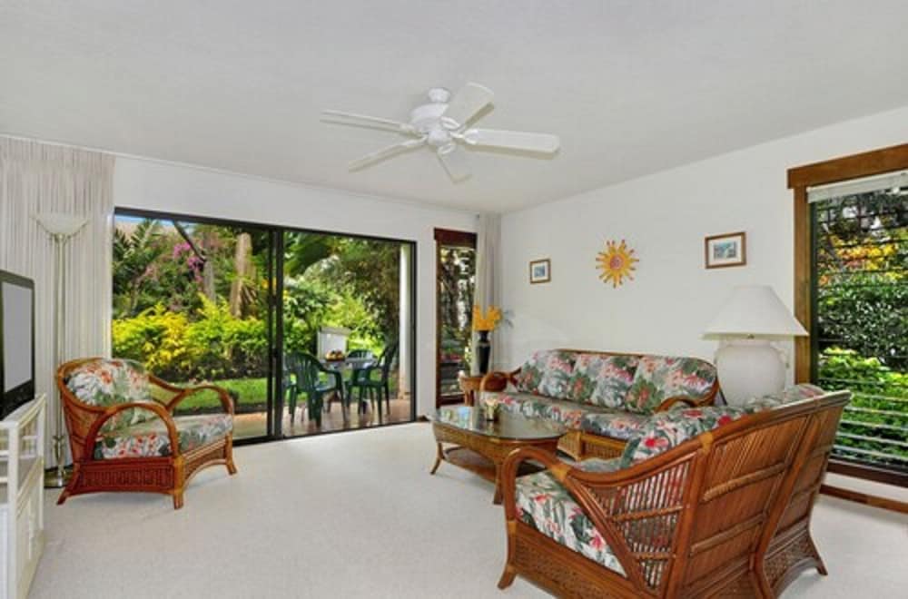 Фото Waikomo Stream Villas