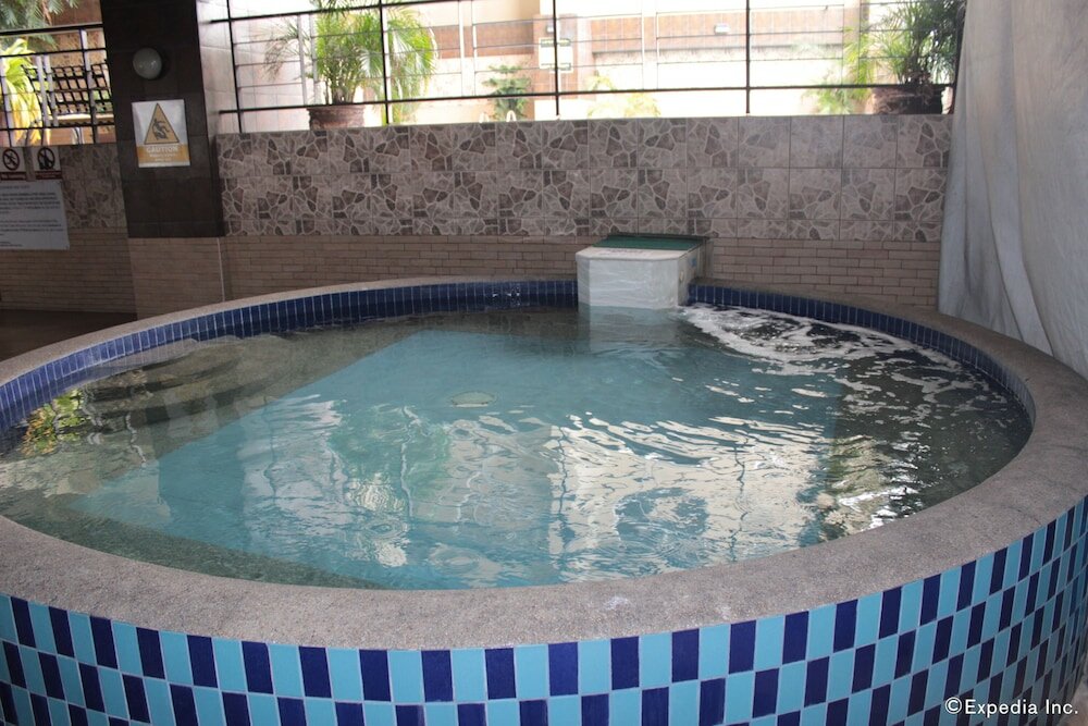 Фото Shaw Residenza Suites