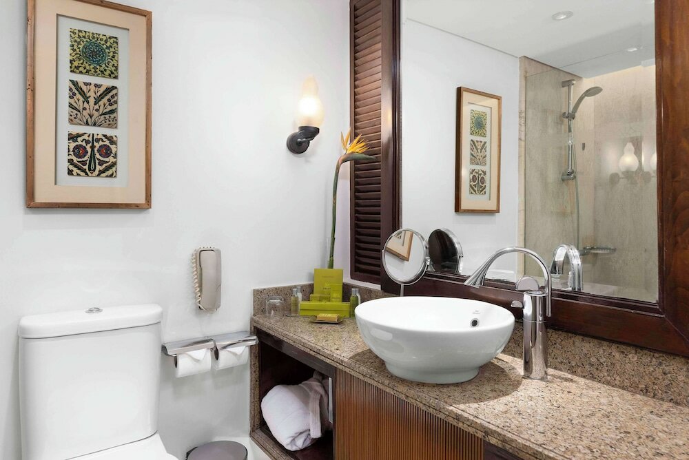 Фото Hilton Luxor Resort & SPA