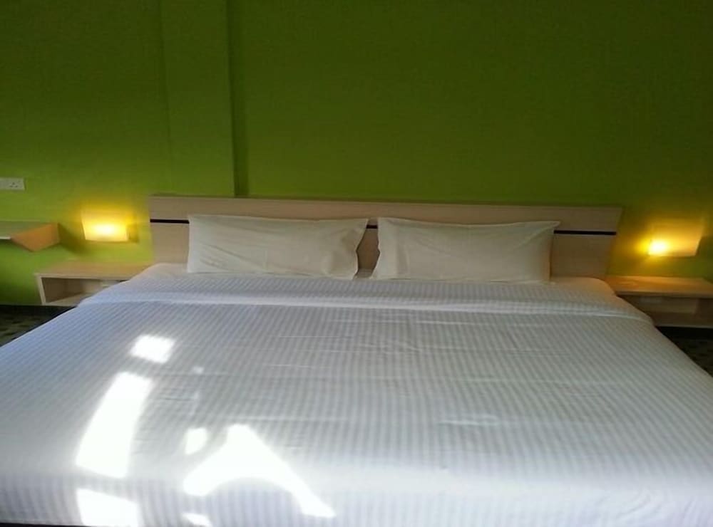 Фото Merlin Hotel