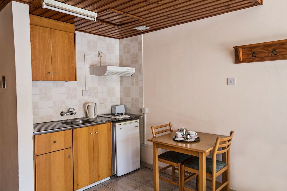 Фото Anthea Hotel Apartments