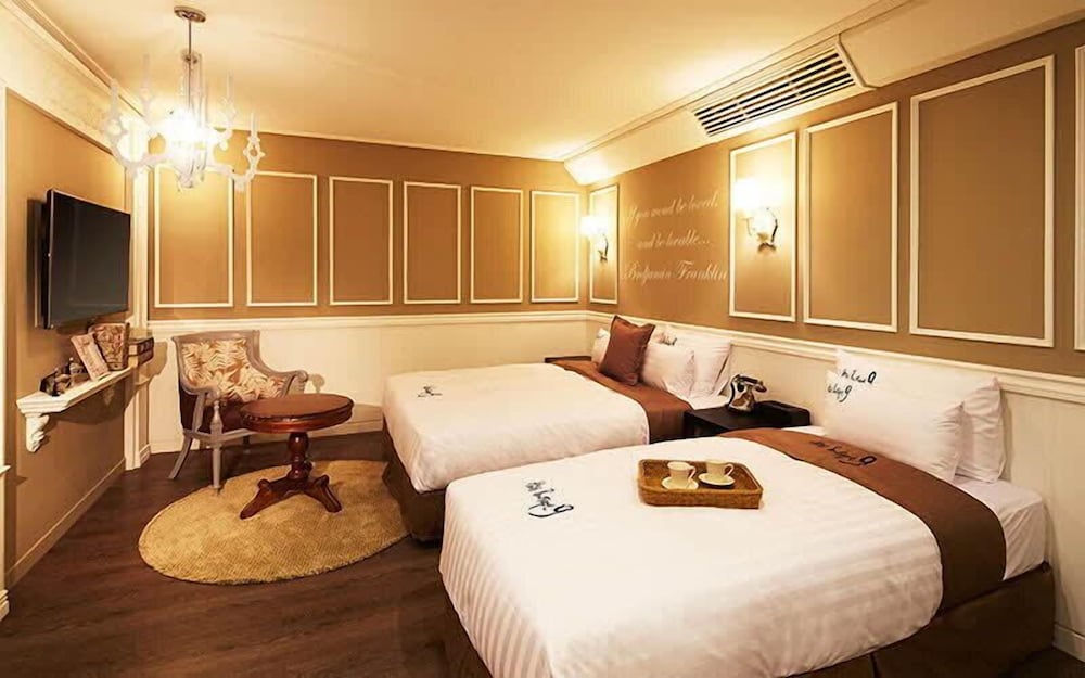 Фото отеля 2