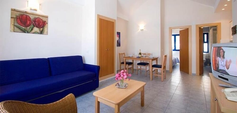 Фото Grupotel Cinco Plazas