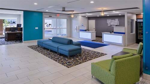 Гостиница Holiday Inn Express & Suites Lexington Midtown - I-75, an Ihg Hotel в Лексингтоне