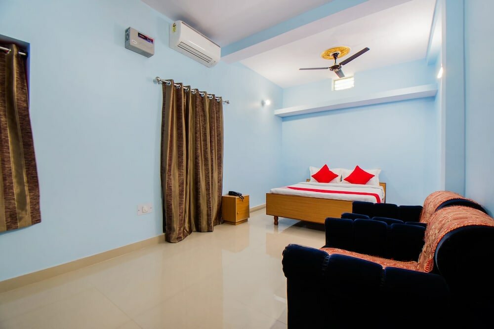 Фото Oyo 28156 Adam's Bridge International Hotel