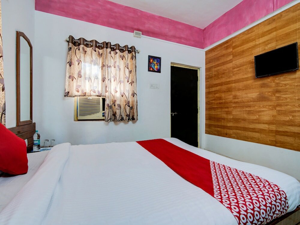 Фото Oyo 35865 Anjum Holiday Home