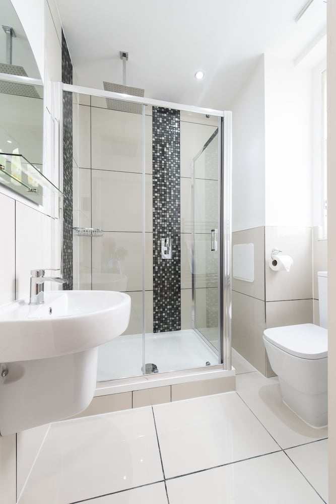 Фото Grosvenor Suites