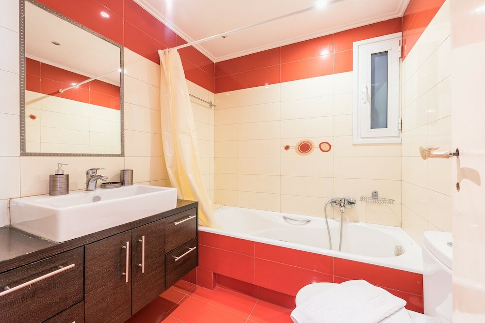 Фото Stylish Acropolis Apartment by Cloudkeys