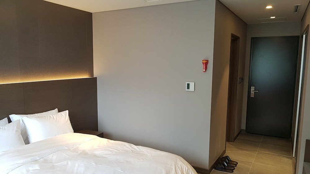 Фото Mudeungpark Hotel