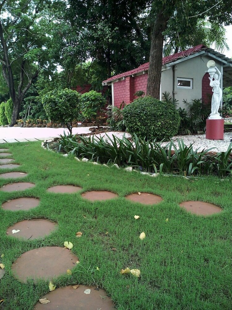 Фото Touchwood Resort Bhopal