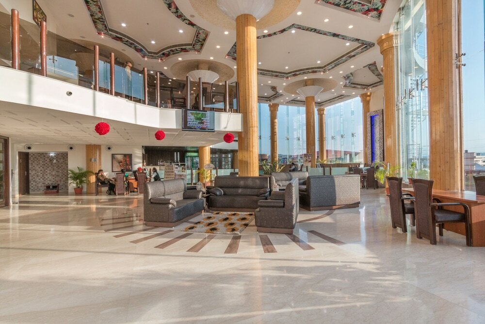 Фото The Solitaire