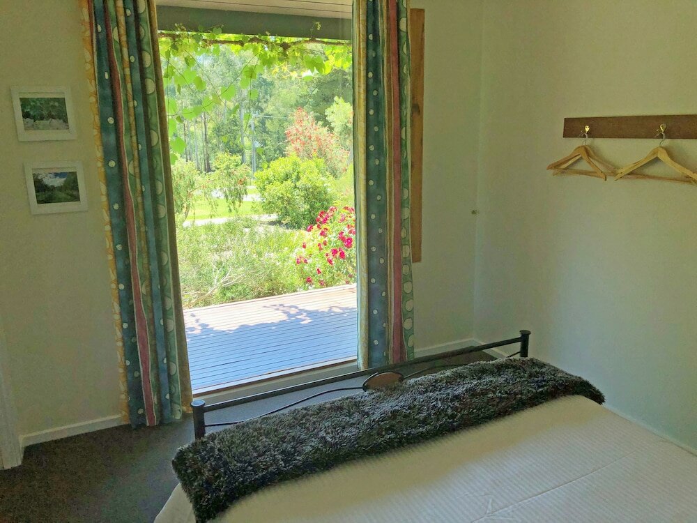 Фото Valley Farm Vineyard Cottages