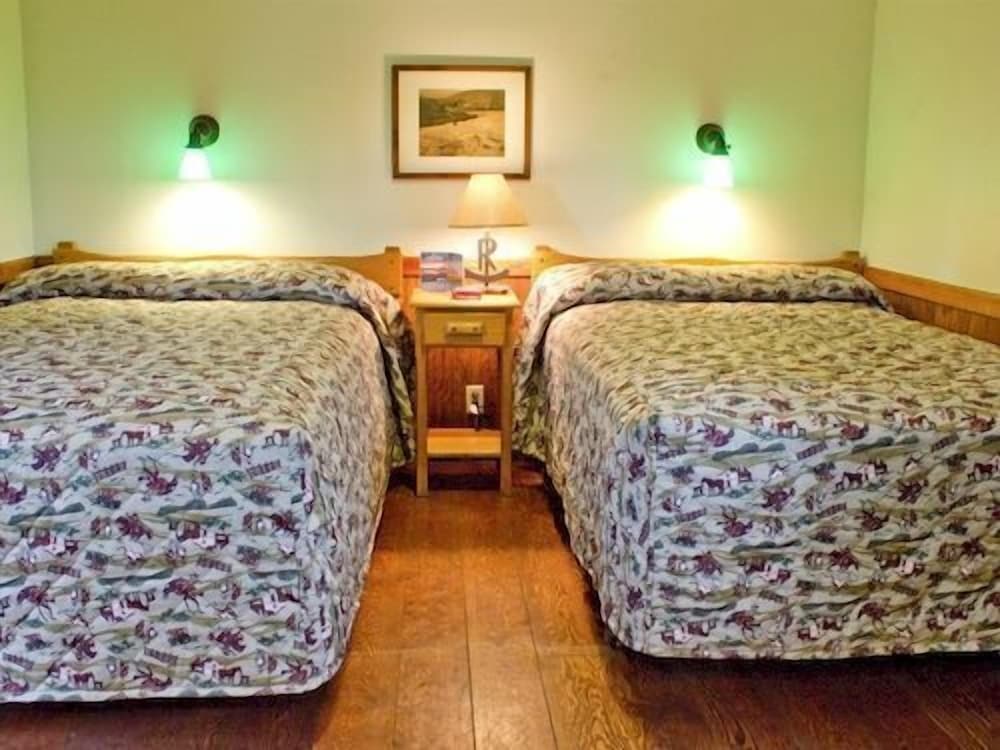 Фото Roosevelt Lodge & Cabins - Inside the Park