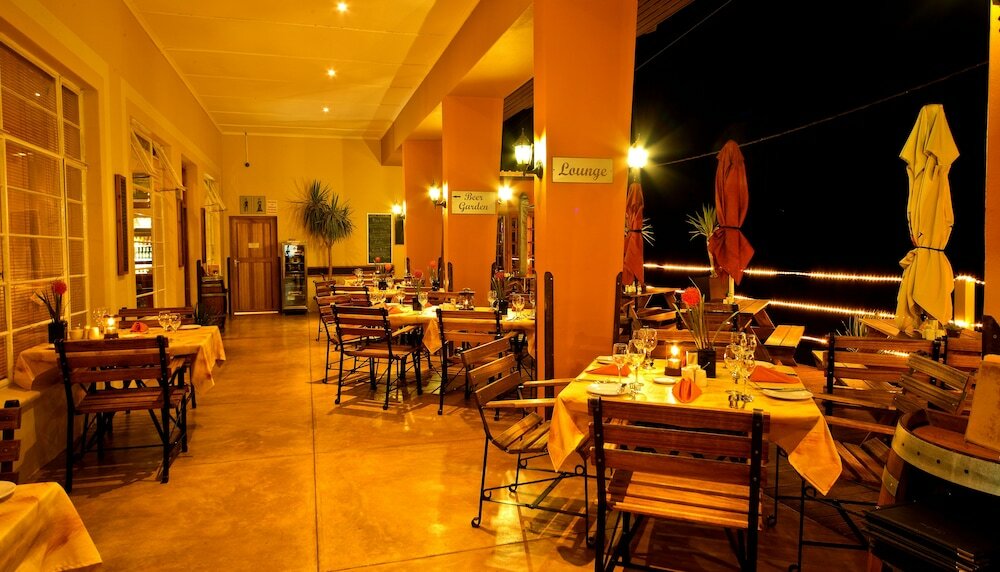 Фото Bahnhof Hotel Aus