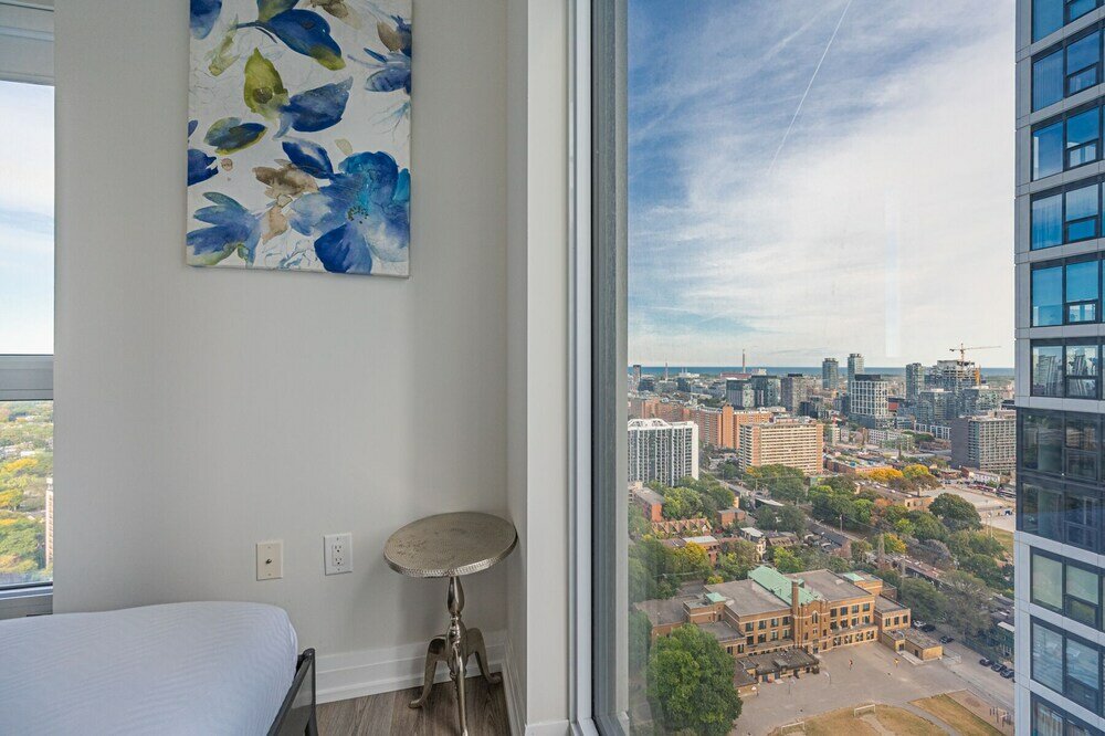 Фото Jarvis Vacation Suites