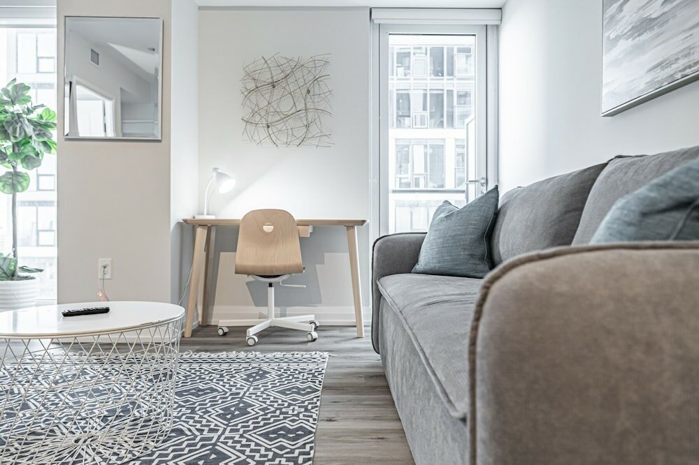 Фото Jarvis Vacation Suites