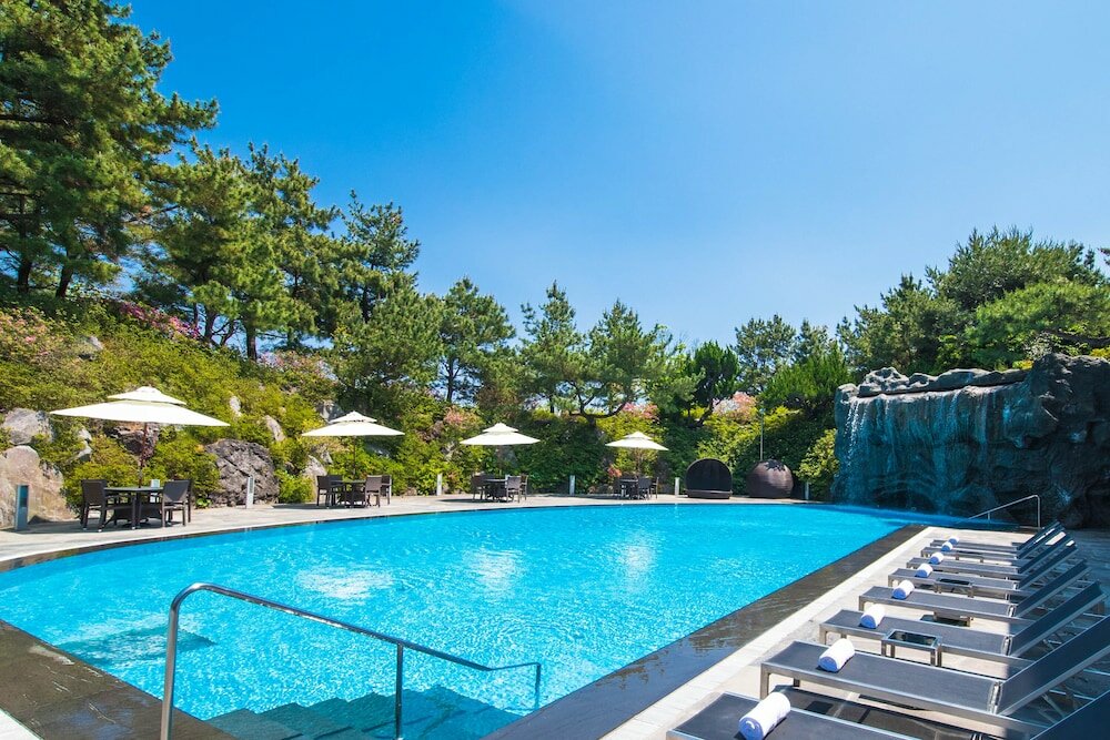 Фото We Hotel Jeju