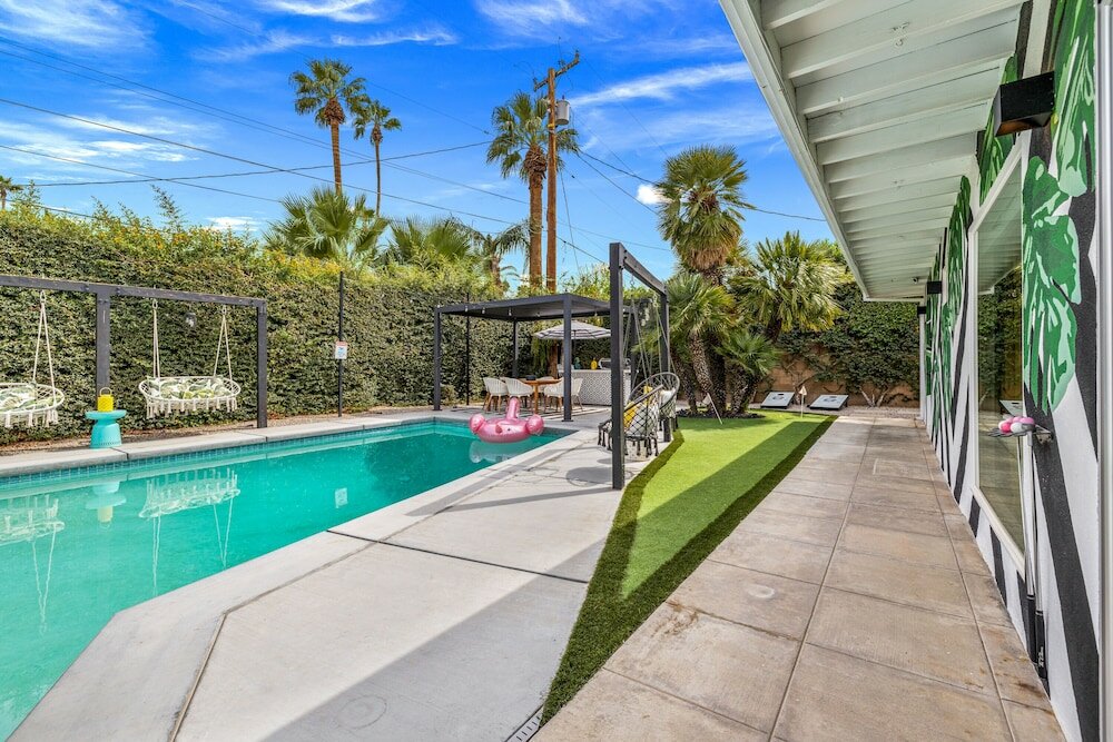 Фото The Beverly