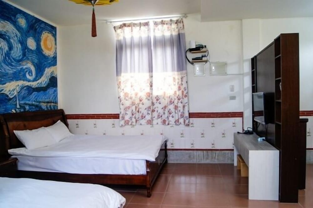 Фото Ding Ding B & B