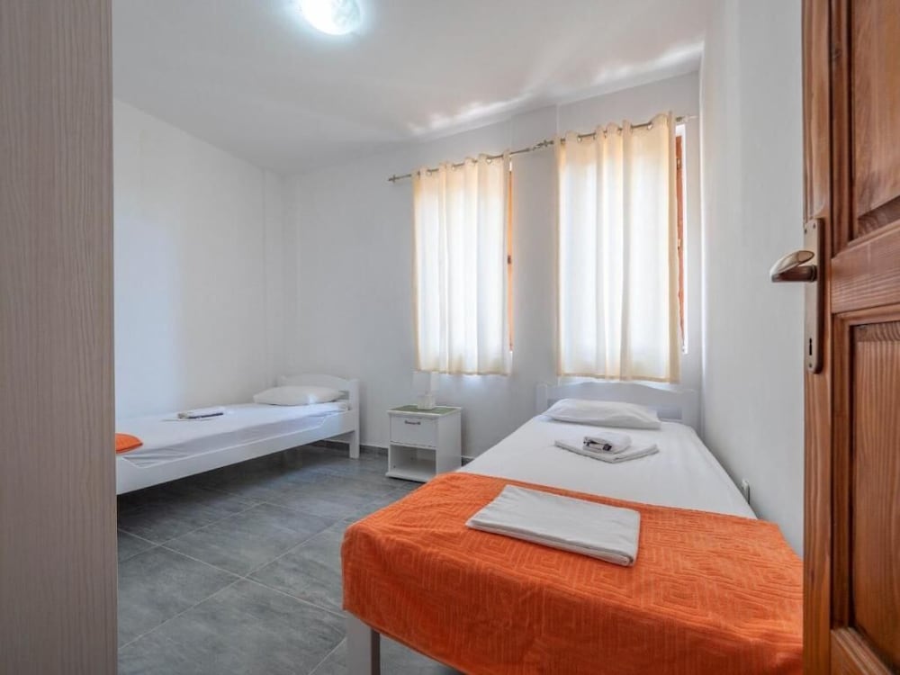 Фото Family Retreat Bozovic