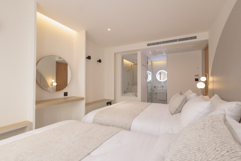 Фото Corridor 2407