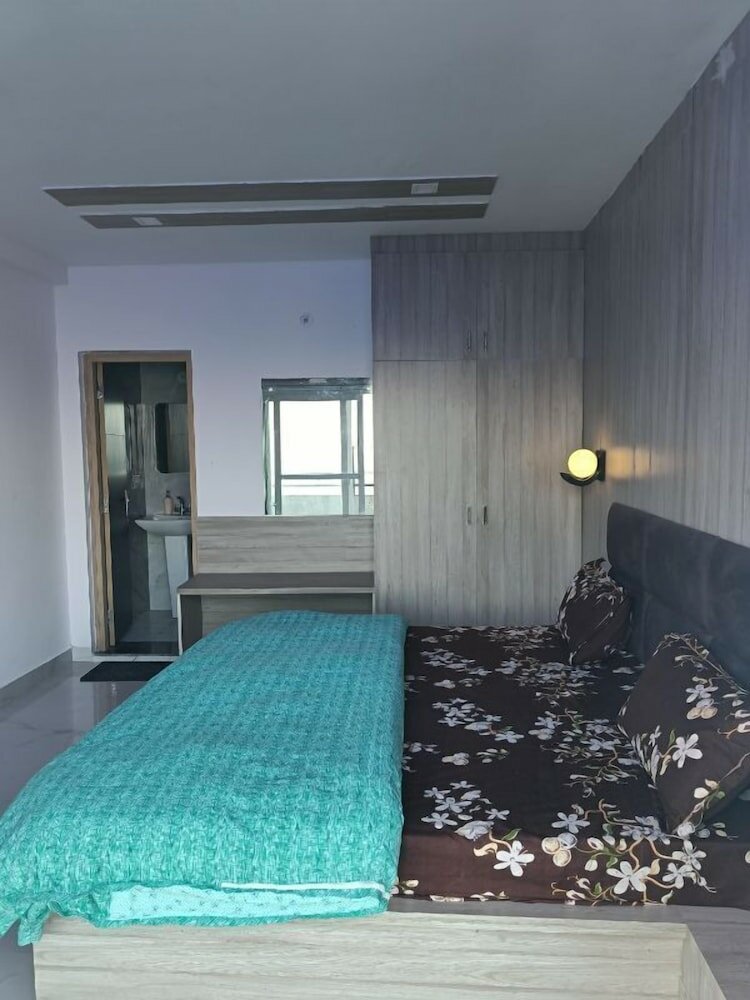 Фото Blue Bird Home Stay