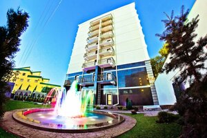 Гостиница The Plaza Hotel Bishkek