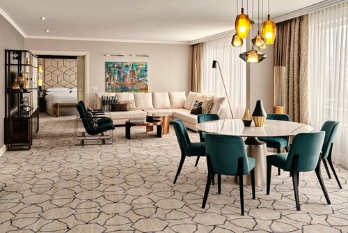 Гостиница Sheraton Grand Warsaw в Варшаве