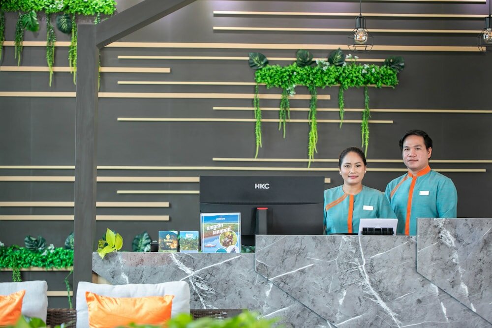 Фото Wonderland Suites and Resort