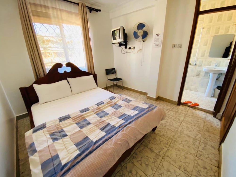 Фото Admiral hotel