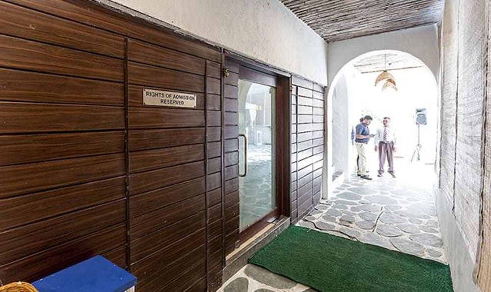 Фото Fabhotel Poco Loco