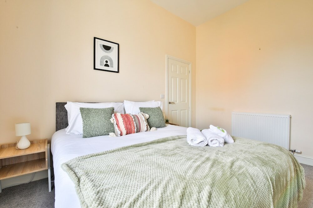 Фото Tranquil 3-bed Home in Cardiff