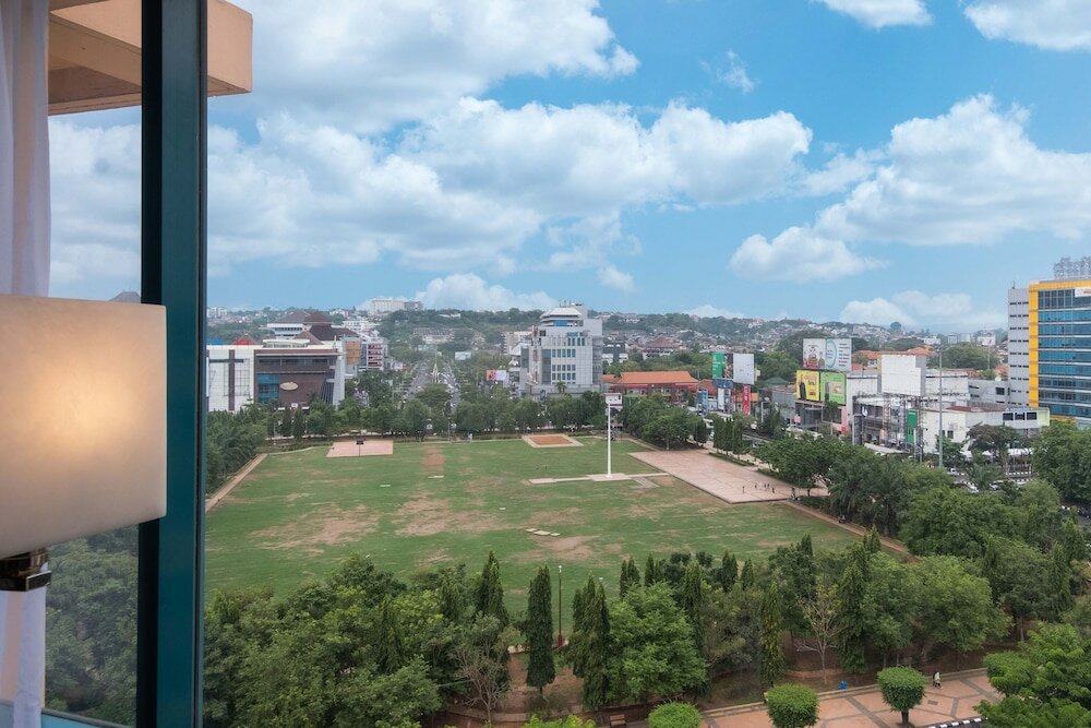 Фото Hotel Ciputra Semarang managed by Swiss-Belhotel International