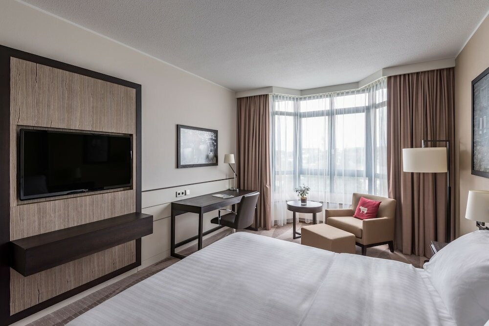 Фото Munich Airport Marriott Hotel