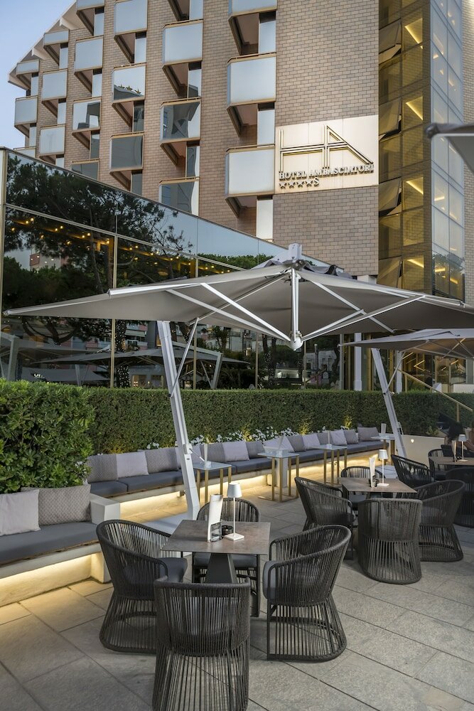 Фото Hotel Ambasciatori