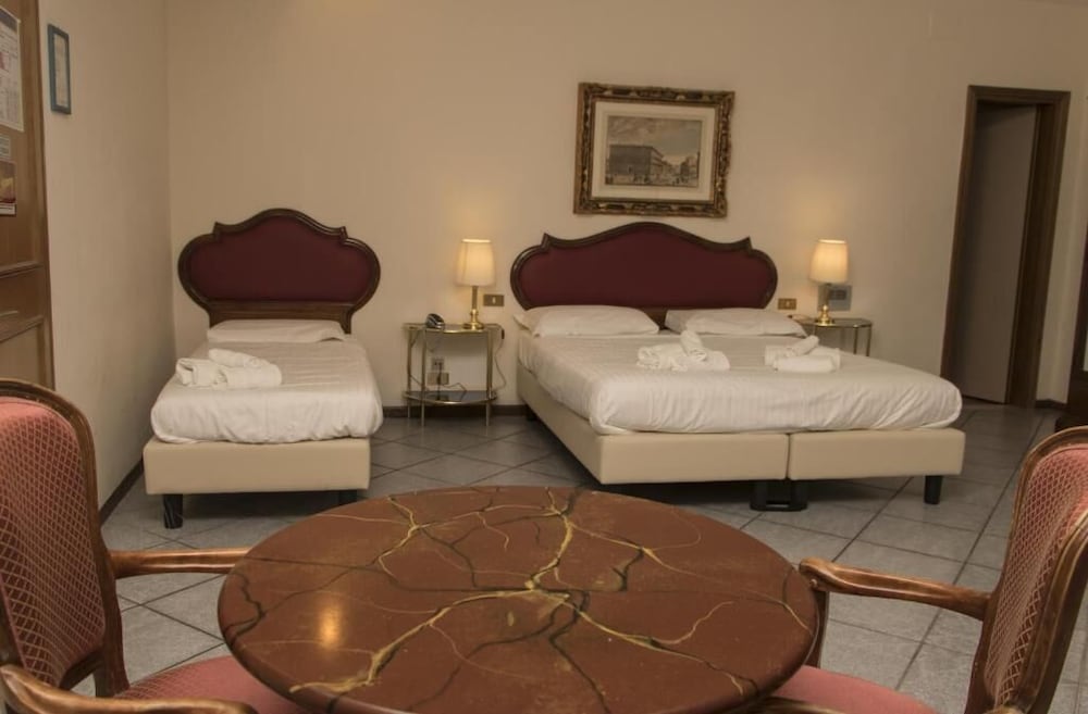 Фото Hotel Goldoni