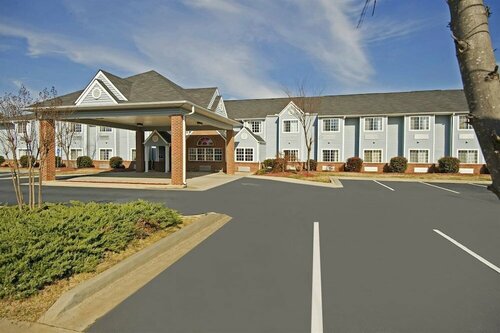 Гостиница Americas Best Value Inn & Suites McDonough