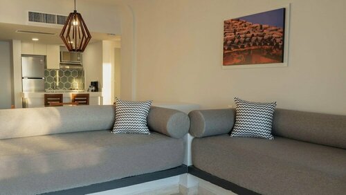 Гостиница Luna Palace Hotel and Suites в Штате Синалоа