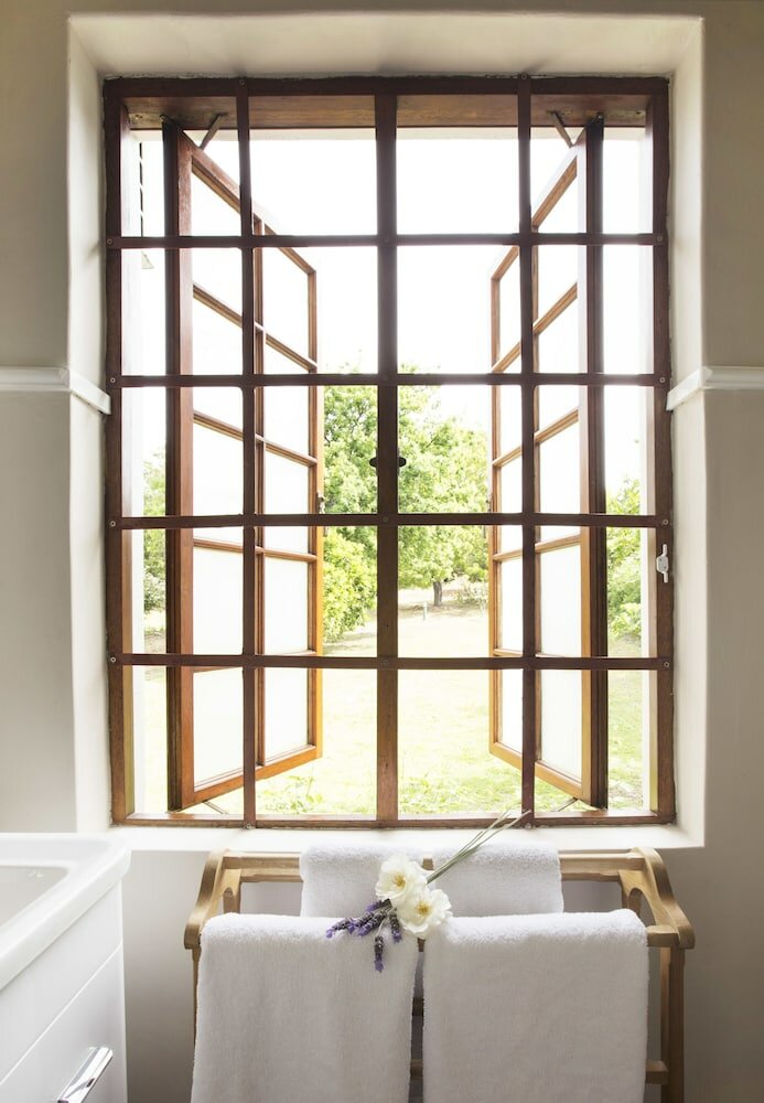 Фото Klein Waterval Riverside Lodge