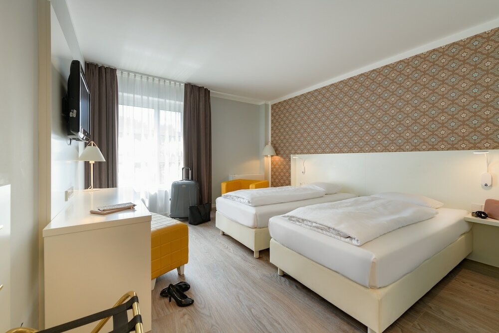 Фото Ibis Styles Regensburg Hotel
