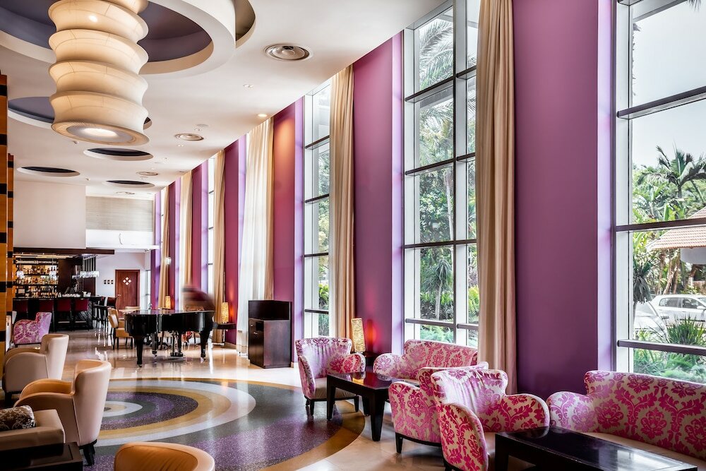 Фото Kfar Maccabiah Hotel and Suites