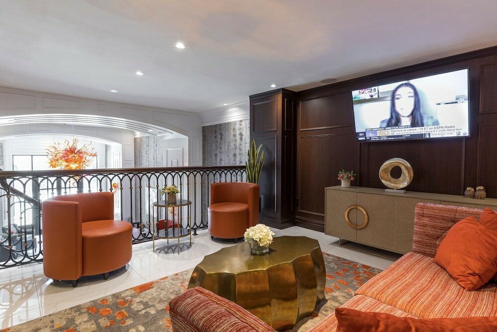 Фото Broadway Plaza Hotel