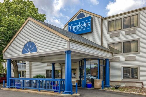 Гостиница Travelodge by Wyndham Brooklyn Center