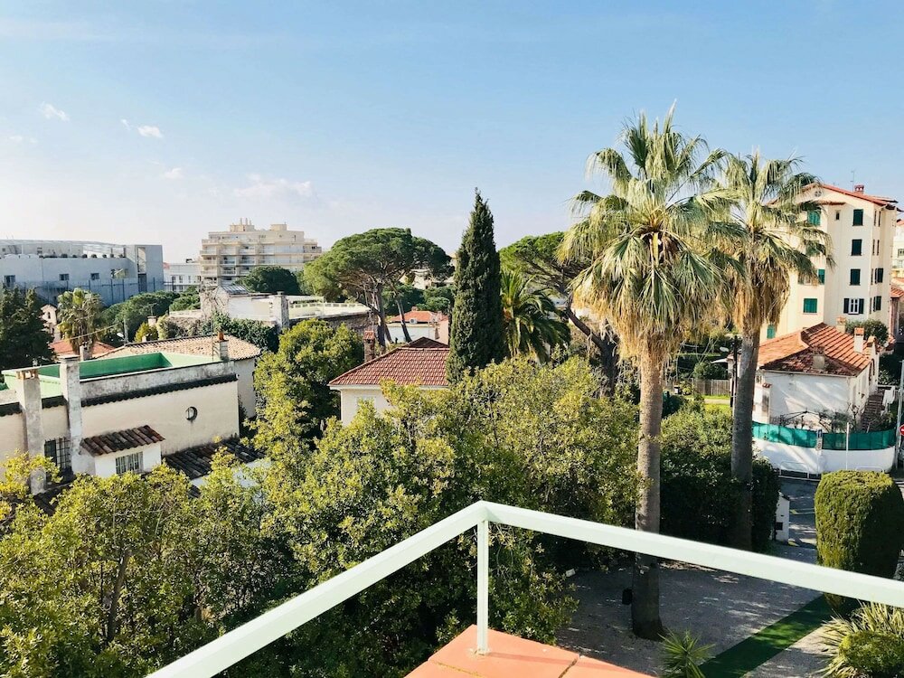 Фото Hôtel Le Pré Catelan