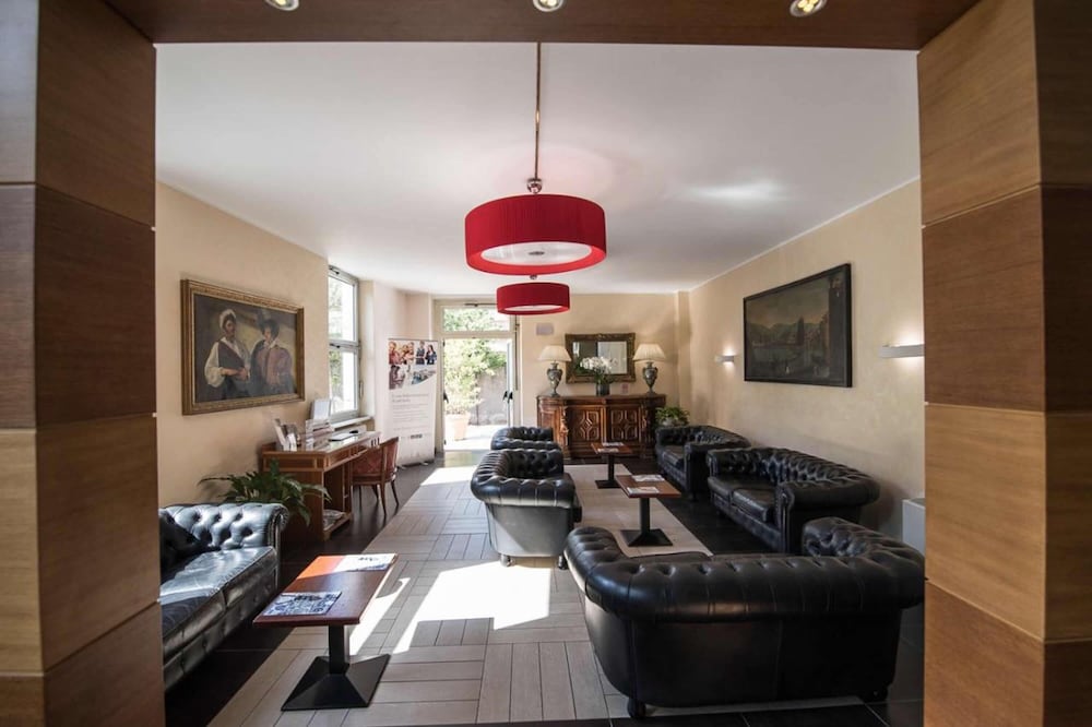 Фото Quality Hotel Nova Domus