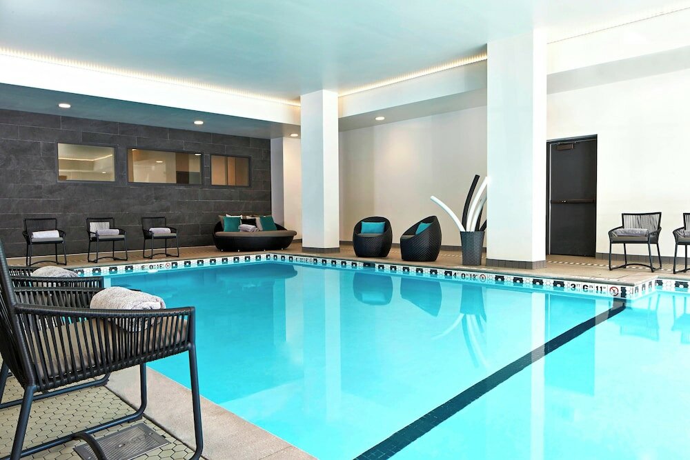 Фото Renaissance Minneapolis Hotel, The Depot