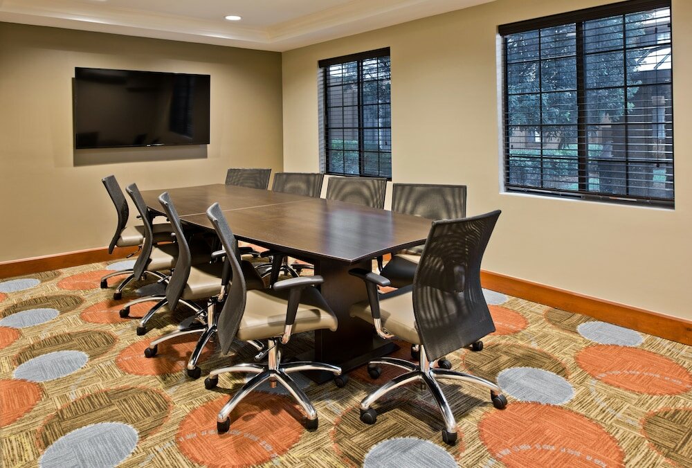 Фото Staybridge Suites Charlotte Ballantyne, an Ihg Hotel